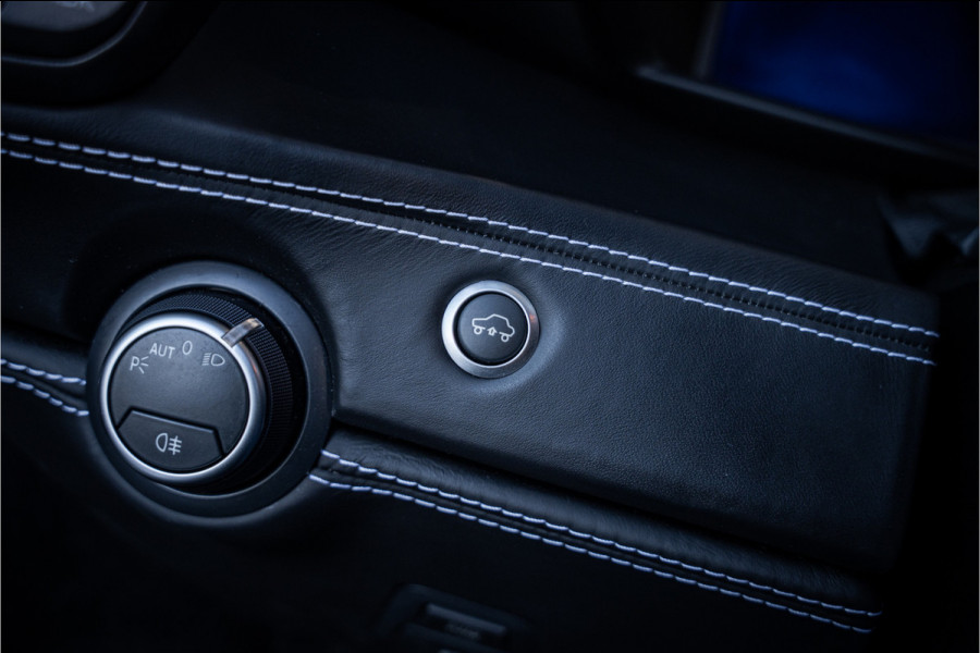 Ferrari 488 3.9 Spider HELE - Passenger Display | Lift | Camera | Carplay
