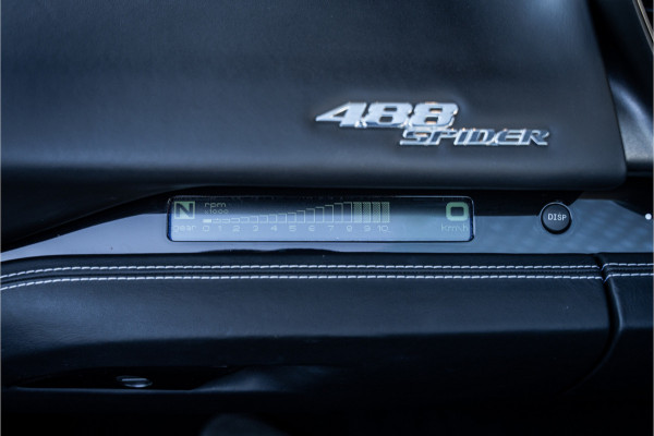 Ferrari 488 3.9 Spider HELE - Passenger Display | Lift | Camera | Carplay