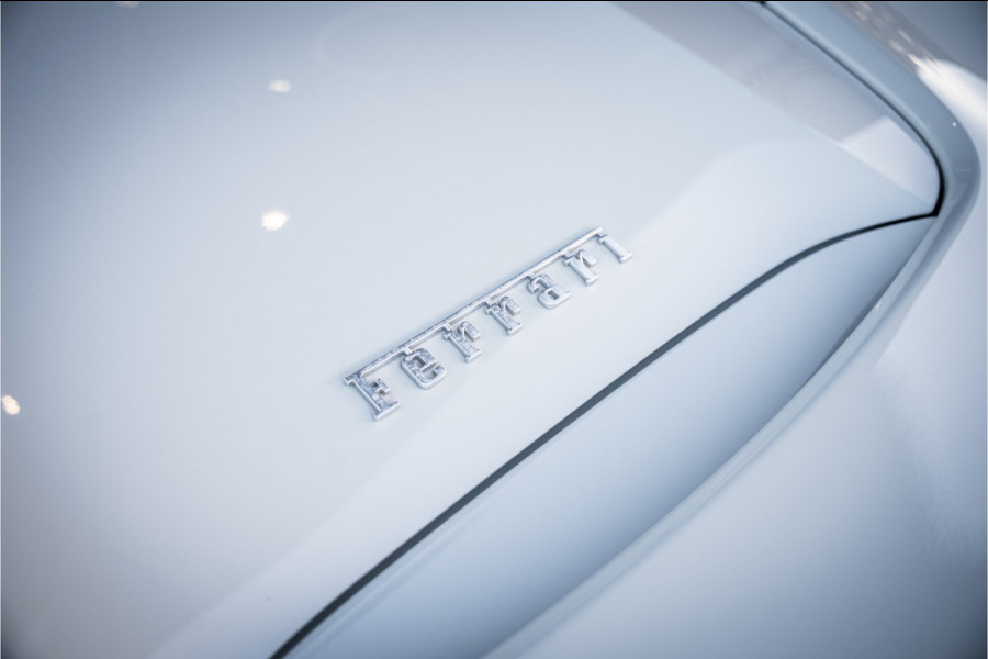 Ferrari 488 3.9 Spider HELE - Passenger Display | Lift | Camera | Carplay