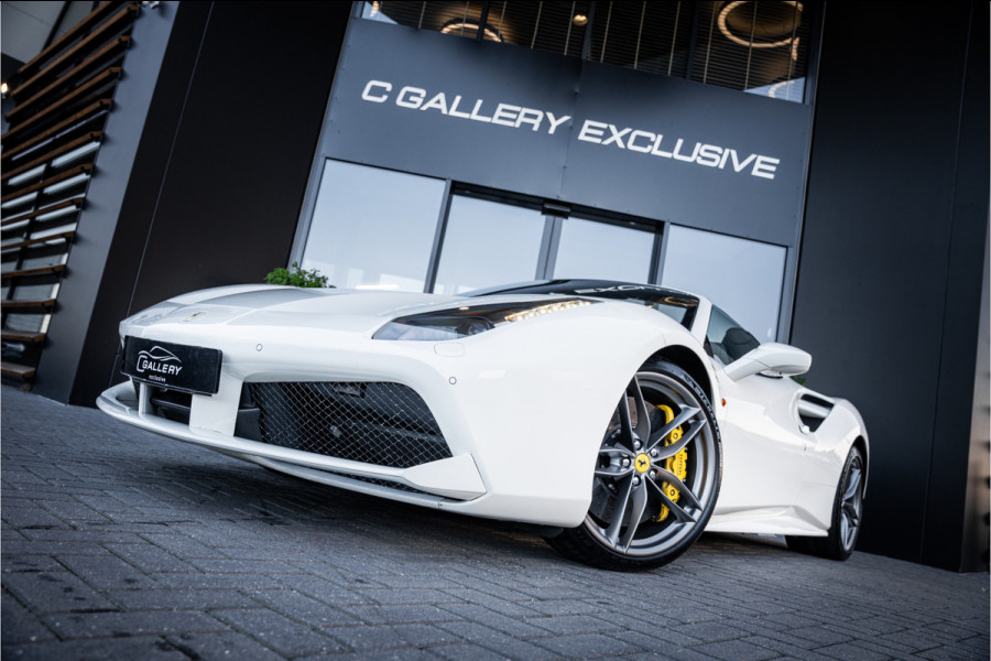 Ferrari 488 3.9 Spider HELE - Passenger Display | Lift | Camera | Carplay