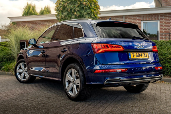 Audi Q5 50 TFSI e Quattro S Edition 300 PK Virtual Adaptive Keyless 19''