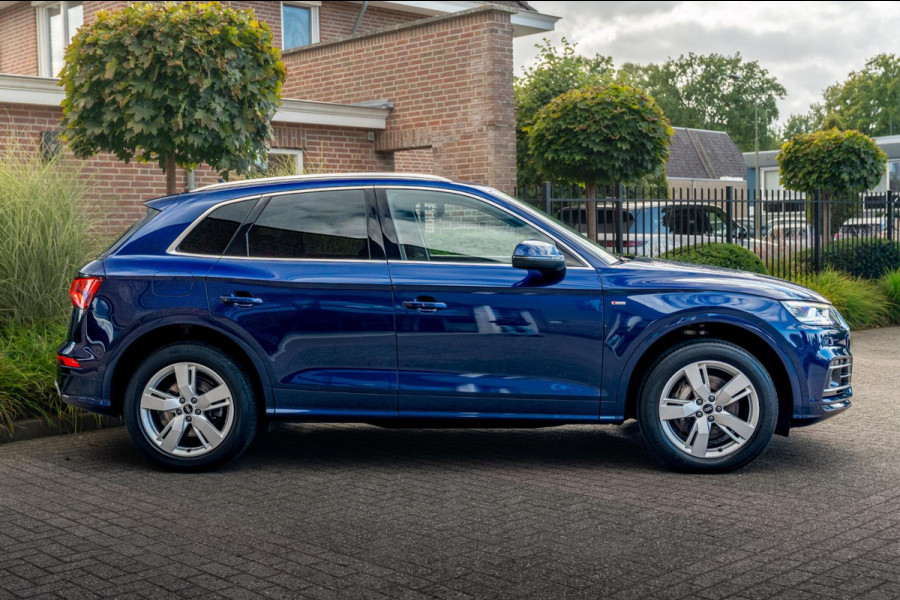 Audi Q5 50 TFSI e Quattro S Edition 300 PK Virtual Adaptive Keyless 19''