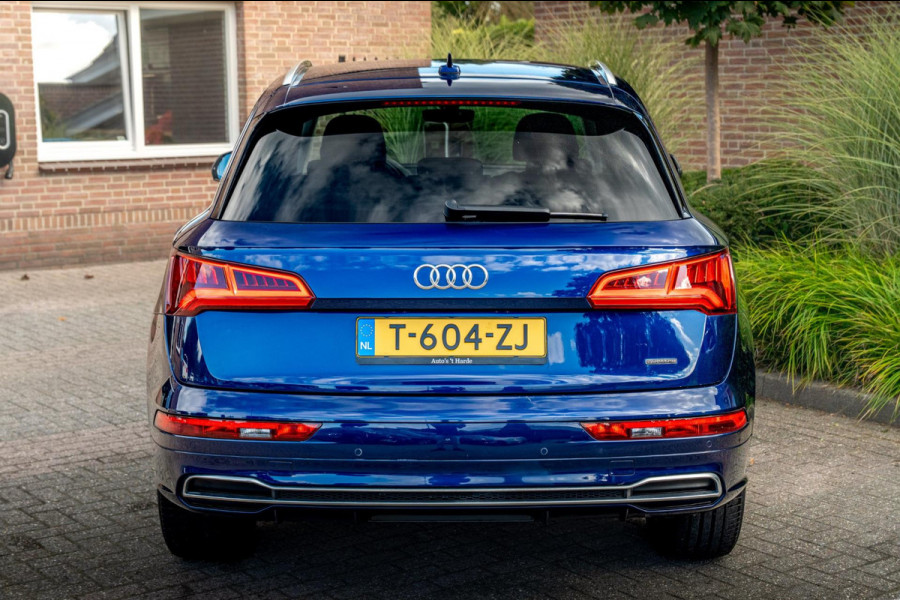 Audi Q5 50 TFSI e Quattro S Edition 300 PK Virtual Adaptive Keyless 19''