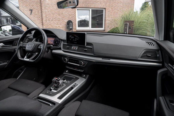 Audi Q5 50 TFSI e Quattro S Edition 300 PK Virtual Adaptive Keyless 19''