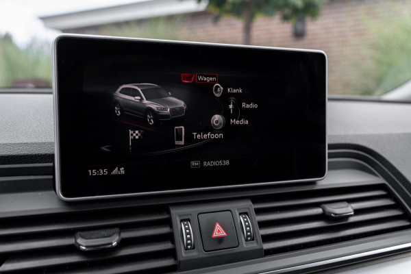 Audi Q5 50 TFSI e Quattro S Edition 300 PK Virtual Adaptive Keyless 19''