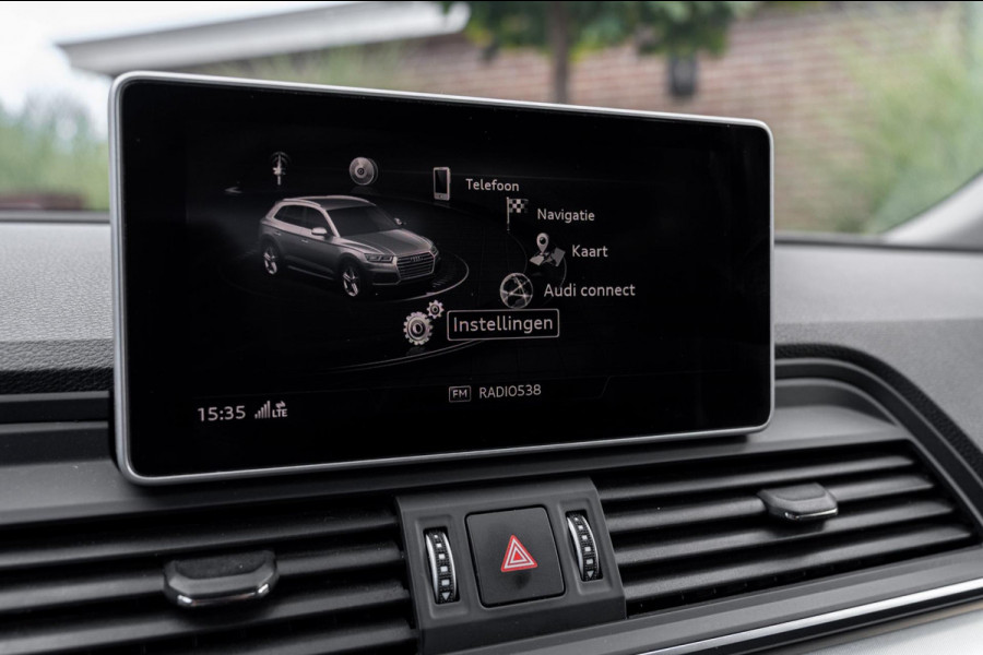 Audi Q5 50 TFSI e Quattro S Edition 300 PK Virtual Adaptive Keyless 19''
