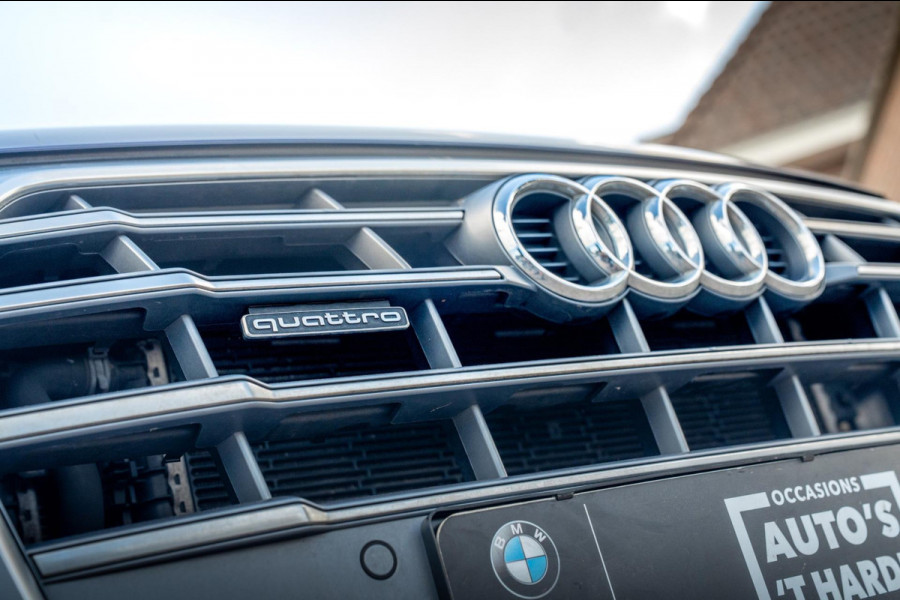 Audi Q5 50 TFSI e Quattro S Edition 300 PK Virtual Adaptive Keyless 19''