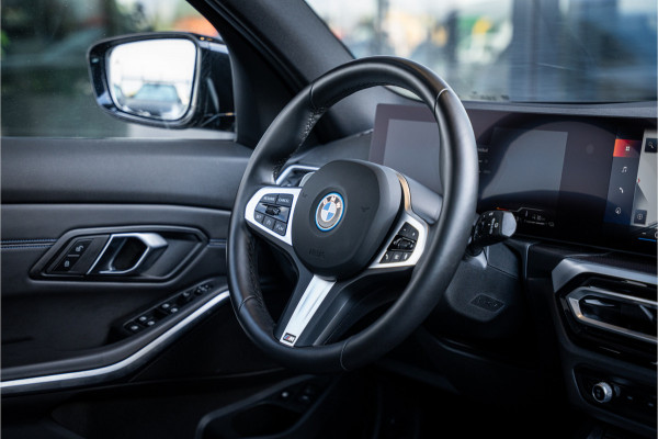 BMW 3 Serie Touring 320e - M Sport | Panorama | Cruise Control | Stoelverwarming