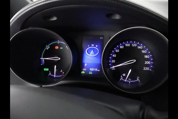 Toyota C-HR 1.8 Hybrid Dynamic Navi. GARANTIE TOT 08-2028! . AFNEEMBARE TREKHAAK. ADAPTIEVE CRUISE CONTROL. PARKEERSENSOREN VOOR & ACHTER. Toyota C-HR 1.8 Hybrid Dynamic Navi. GARANTIE TOT 08-2028! . AFNEEMBARE TREKHAAK. ADAPTIEVE CRUISE CONTROL. PARKEERSENSOREN VOOR & ACHTER.