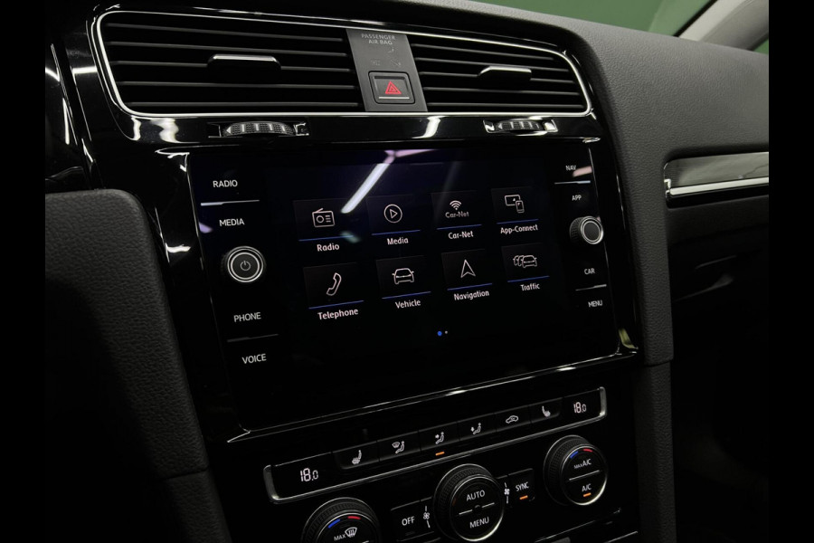 Volkswagen Golf 1.0 TSI R-Line Carplay | Pano | Virtual NAP