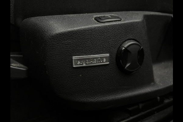 Volkswagen Golf 1.0 TSI R-Line Carplay | Pano | Virtual NAP