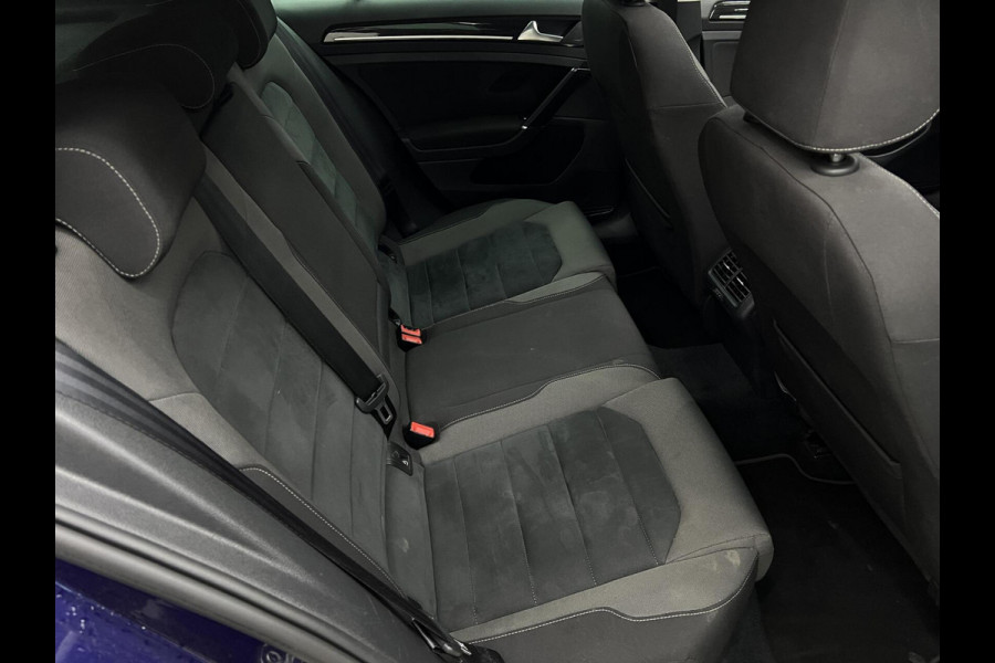 Volkswagen Golf 1.0 TSI R-Line Carplay | Pano | Virtual NAP