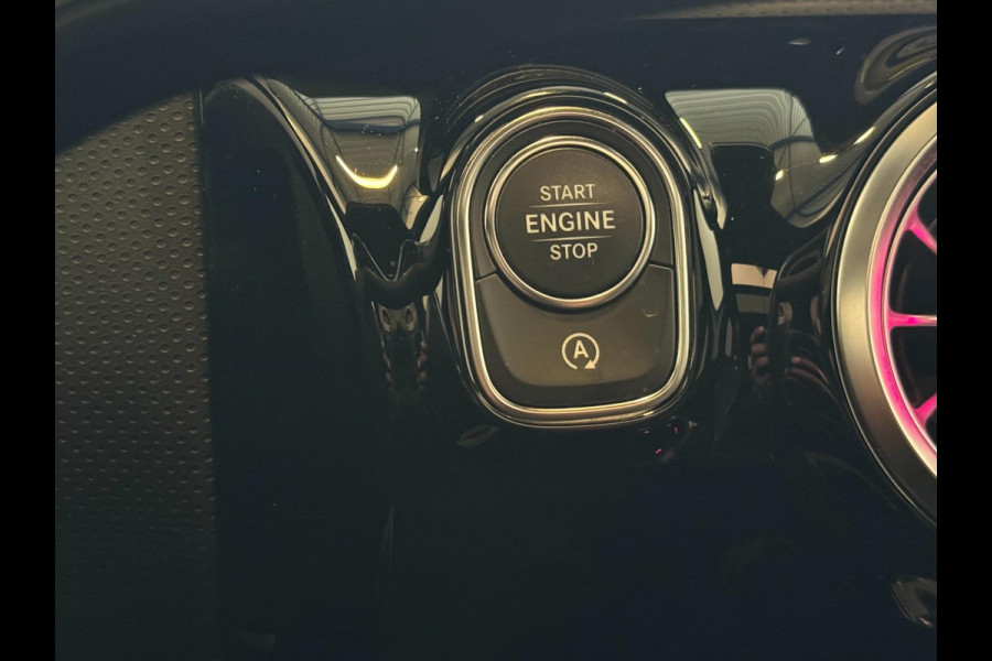 Mercedes-Benz A-Klasse AMG 35 4MATIC Advantage |PANO |VOL| INRUIL MOGELIJK! Mercedes-Benz A-Klasse AMG 35 4MATIC Advantage |PANO |VOL| INRUIL MOGELIJK!
