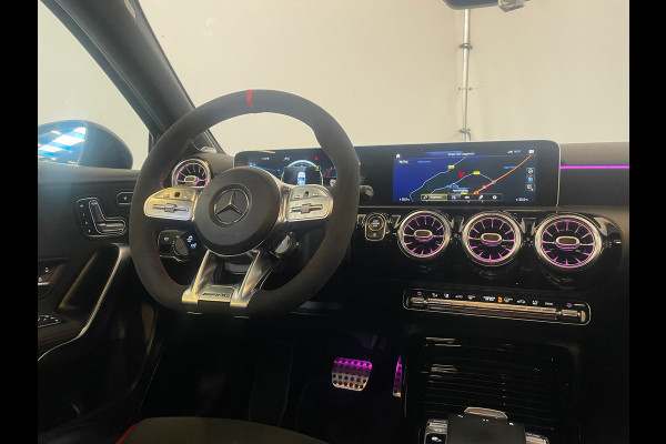 Mercedes-Benz A-Klasse AMG 35 4MATIC Edition 1|PANO|DEALER ONDERHOUDEN