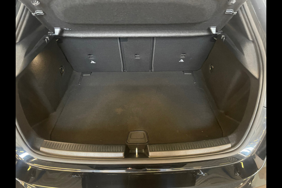 Mercedes-Benz A-Klasse AMG 35 4MATIC Edition 1|PANO|DEALER ONDERHOUDEN