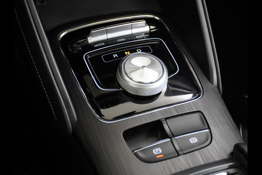 MG Mg Zs gereserveerd EV Luxury 45kWh Leer+elektr. Pano-dak Adaptive-Cr. Camera Navi Airco Apple Carplay Android Auto Stoelverwarming Lmv 17" DAB+ MG Pilot Lane Assist Bluetooth Led 1e Eigenaar Origineel Nederlandse Auto