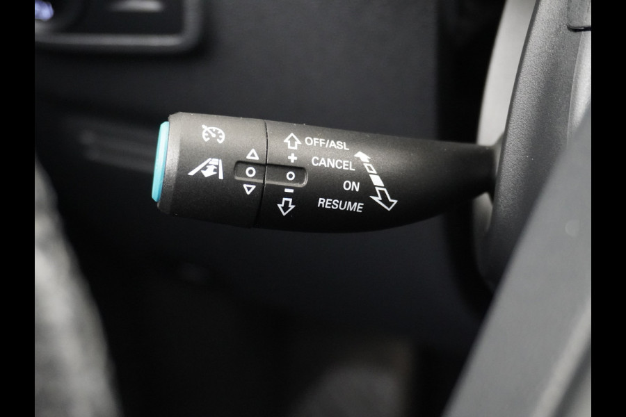 MG Mg Zs gereserveerd EV Luxury 45kWh Leer+elektr. Pano-dak Adaptive-Cr. Camera Navi Airco Apple Carplay Android Auto Stoelverwarming Lmv 17" DAB+ MG Pilot Lane Assist Bluetooth Led 1e Eigenaar Origineel Nederlandse Auto