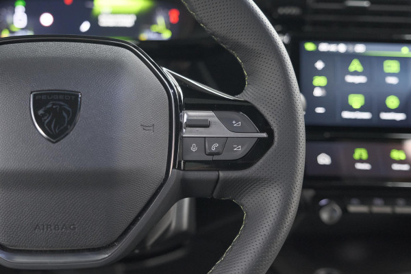 Peugeot 408 PureTech 130 EAT8 GT | 360 Camera | Adaptieve Cruise Control | Elektronische Kofferklep | Apple Carplay
