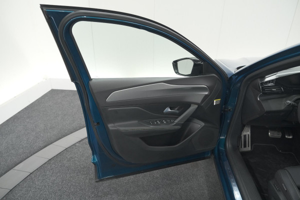 Peugeot 408 PureTech 130 EAT8 GT | 360 Camera | Adaptieve Cruise Control | Elektronische Kofferklep | Apple Carplay