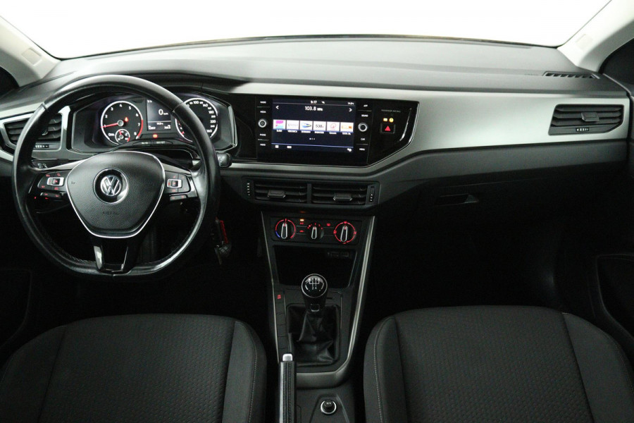 Volkswagen Polo 1.0 MPI Comfortline Business