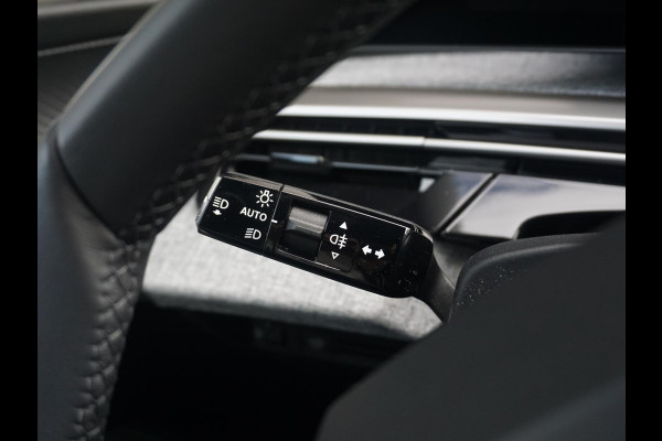 Peugeot 5008 1.2 Hybrid 136 Allure
