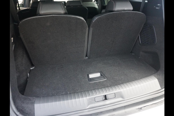 Peugeot 5008 1.2 Hybrid 136 Allure