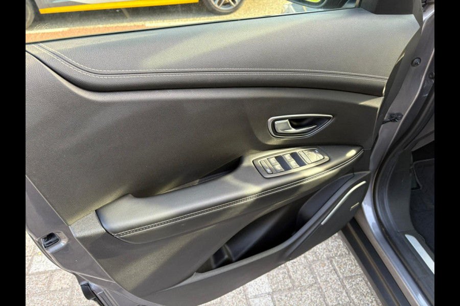 Renault Grand Scénic 1.3 TCe Initiale Paris 7persoons !