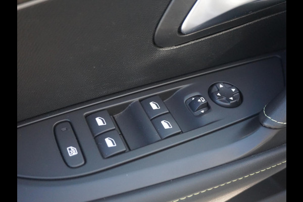 Peugeot e-208 EV GT 350 50 kWh Leder Alcantara