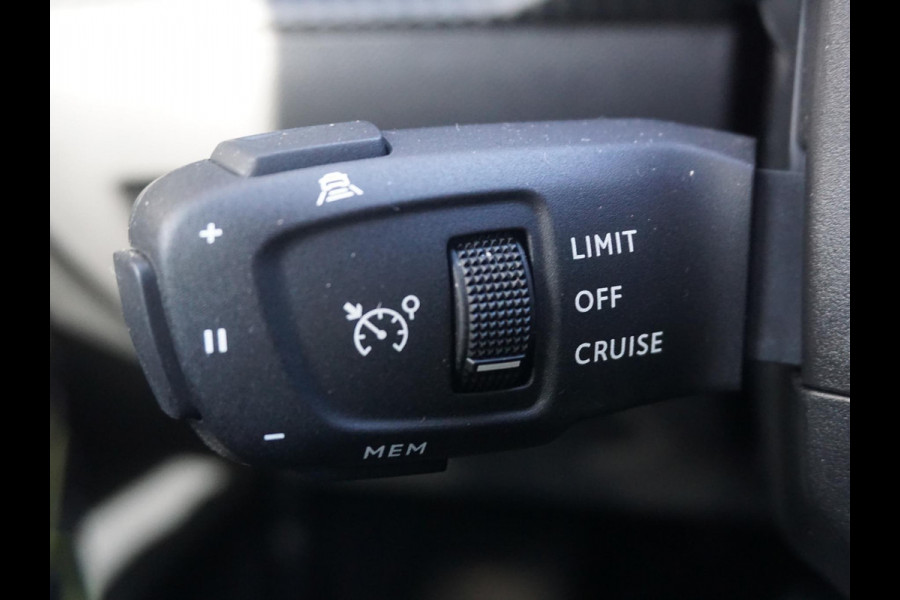 Peugeot e-208 EV GT 350 50 kWh Leder Alcantara