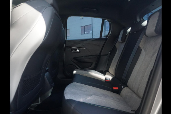 Peugeot e-208 EV GT 350 50 kWh Leder Alcantara