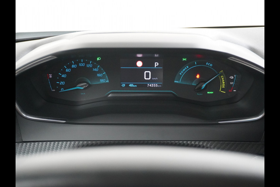 Peugeot e-2008 EV Active Pack 50kWh Navi Ecc Apple Carplay Android Auto Cruise Control Keyless DAB+ Bluetooth Led Connected services Verkeersbord detectie 1e Eigenaar Origineel Nederlandse Auto