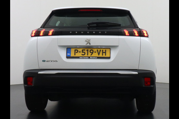 Peugeot e-2008 EV Active Pack 50kWh Navi Ecc Apple Carplay Android Auto Cruise Control Keyless DAB+ Bluetooth Led Connected services Verkeersbord detectie 1e Eigenaar Origineel Nederlandse Auto