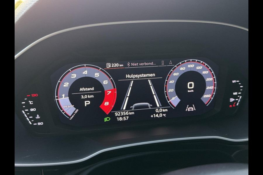 Audi Q3 40 TFSI quattro S Line Automaat | Leren bekleding | Stoelverwarming | Climate control | Cruise control | Lane assist & dode hoek