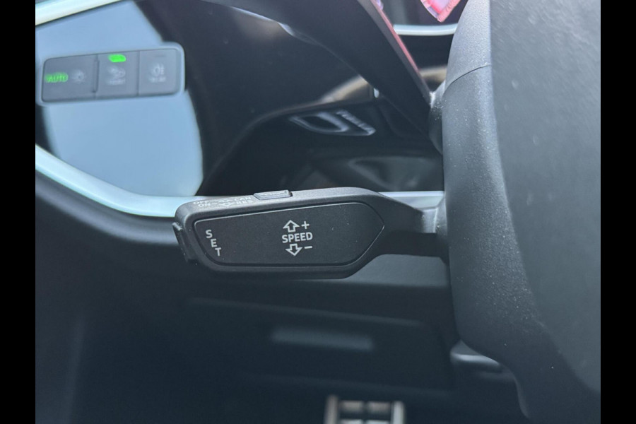 Audi Q3 40 TFSI quattro S Line Automaat | Leren bekleding | Stoelverwarming | Climate control | Cruise control | Lane assist & dode hoek