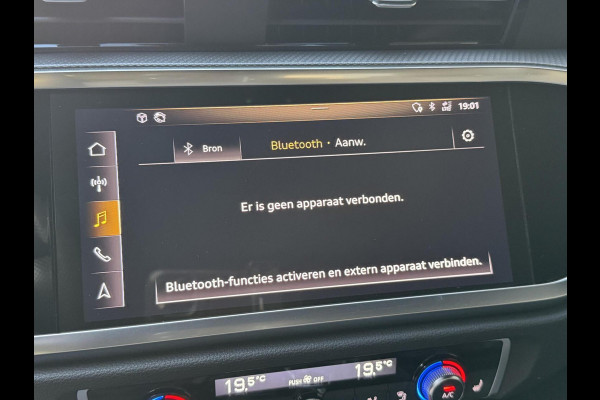 Audi Q3 40 TFSI quattro S Line Automaat | Leren bekleding | Stoelverwarming | Climate control | Cruise control | Lane assist & dode hoek