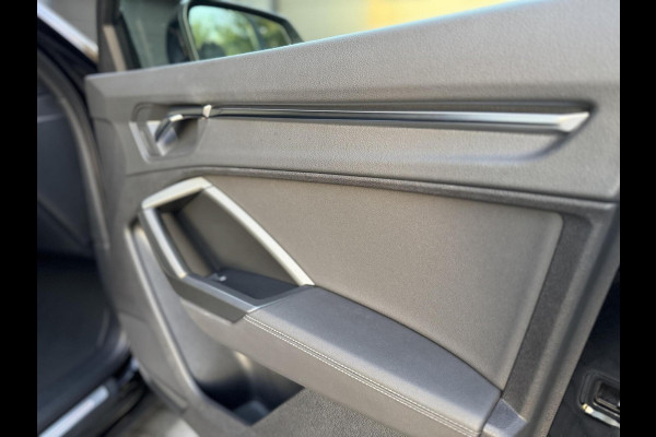 Audi Q3 40 TFSI quattro S Line Automaat | Leren bekleding | Stoelverwarming | Climate control | Cruise control | Lane assist & dode hoek