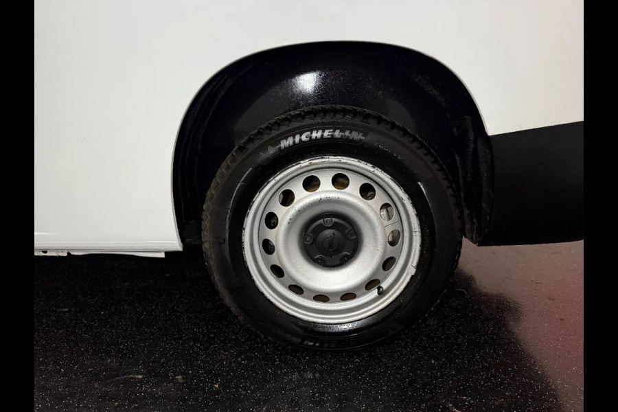 Opel Combo 1.5D 102PK L2H1 l AIRCO l NAVI l TREKHAAK l CRUISE CONTROL