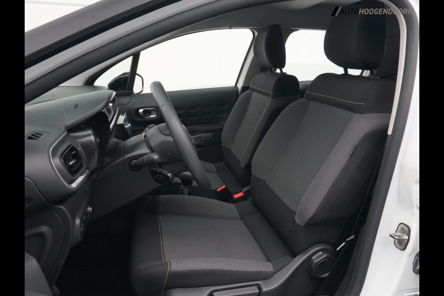 Citroën C3 1.2 PureTech Sport White (APPLE CARPLAY,LED,NAVIGATIE,PARKEERSENSOREN,CLIMATE,CRUISE,NIEUWE APK,TOPCONDITIE)