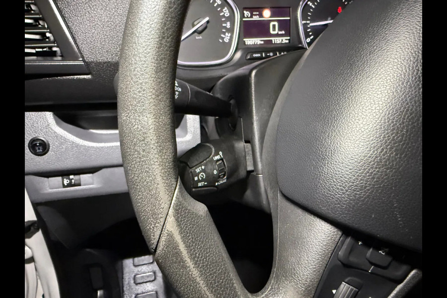 Toyota ProAce 2.0 D-4D l DUBBELE CABINE l NAVI l AIRCO l TREKHAAK
