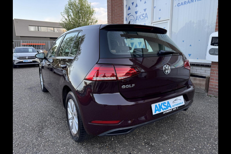 Volkswagen Golf 1.0 TSI Comfortline CarPlay LED Regensensor PDC Garantie