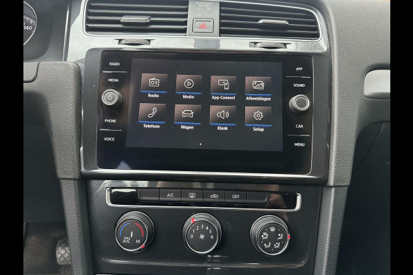 Volkswagen Golf 1.0 TSI Comfortline CarPlay LED Regensensor PDC Garantie
