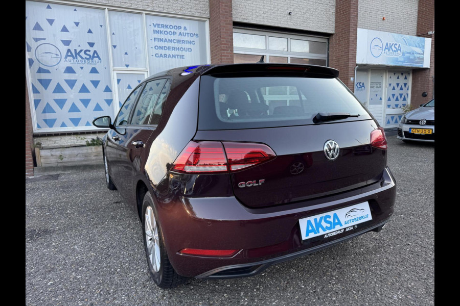 Volkswagen Golf 1.0 TSI Comfortline CarPlay LED Regensensor PDC Garantie
