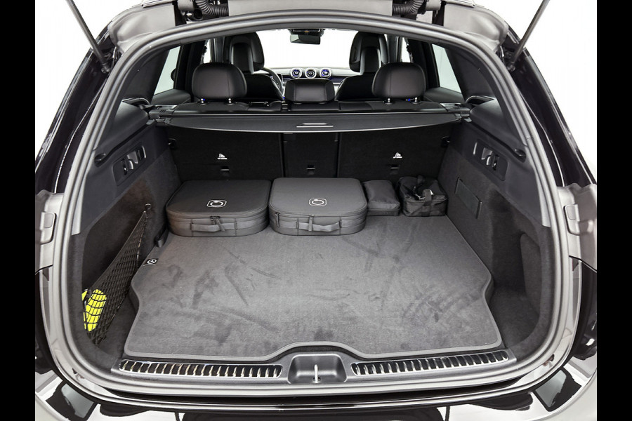 Mercedes-Benz GLC 300e 4MATIC Sport Edition | Premium Pakket | Nightpakket | Trekhaak | Rijassistentiepakket Plus | Winter pakket | Panoramaschuifdak | Smartphone integratie | 360°-camera | Mercedes-Benz GLC 300e 4MATIC Sport Edition | Premium Pakket | Nightpakket | Trekhaak | Rijassistentiepakket Plus | Winter pakket | Panoramaschuifdak | Smartphone integratie | 360°-camera |