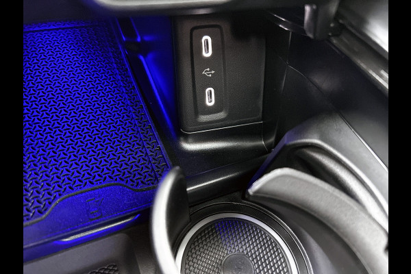 Mercedes-Benz GLC 300e 4MATIC Sport Edition | Premium Pakket | Nightpakket | Trekhaak | Rijassistentiepakket Plus | Winter pakket | Panoramaschuifdak | Smartphone integratie | 360°-camera | Mercedes-Benz GLC 300e 4MATIC Sport Edition | Premium Pakket | Nightpakket | Trekhaak | Rijassistentiepakket Plus | Winter pakket | Panoramaschuifdak | Smartphone integratie | 360°-camera |