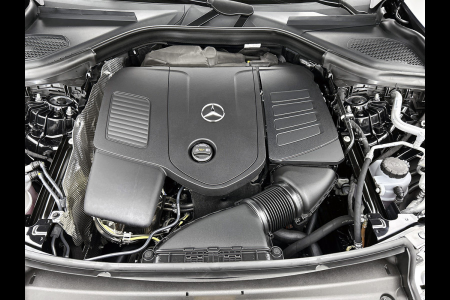 Mercedes-Benz GLC 300e 4MATIC Sport Edition | Premium Pakket | Nightpakket | Trekhaak | Rijassistentiepakket Plus | Winter pakket | Panoramaschuifdak | Smartphone integratie | 360°-camera | Mercedes-Benz GLC 300e 4MATIC Sport Edition | Premium Pakket | Nightpakket | Trekhaak | Rijassistentiepakket Plus | Winter pakket | Panoramaschuifdak | Smartphone integratie | 360°-camera |