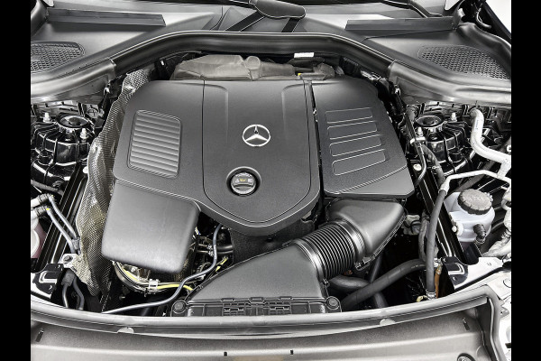 Mercedes-Benz GLC 300e 4MATIC Sport Edition | Premium Pakket | Nightpakket | Trekhaak | Rijassistentiepakket Plus | Winter pakket | Panoramaschuifdak | Smartphone integratie | 360°-camera | Mercedes-Benz GLC 300e 4MATIC Sport Edition | Premium Pakket | Nightpakket | Trekhaak | Rijassistentiepakket Plus | Winter pakket | Panoramaschuifdak | Smartphone integratie | 360°-camera |