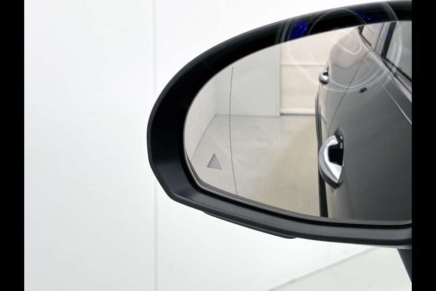 Mercedes-Benz GLC 300e 4MATIC Sport Edition | Premium Pakket | Nightpakket | Trekhaak | Rijassistentiepakket Plus | Winter pakket | Panoramaschuifdak | Smartphone integratie | 360°-camera | Mercedes-Benz GLC 300e 4MATIC Sport Edition | Premium Pakket | Nightpakket | Trekhaak | Rijassistentiepakket Plus | Winter pakket | Panoramaschuifdak | Smartphone integratie | 360°-camera |