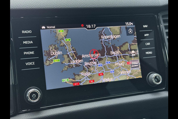 Škoda Kodiaq 1.5 TSI Sportline Automaat | Trekhaak uitklapbaar | Voorstoelen verwarmd | Cruise control adaptief | Rijstrooksensor | Grootlich