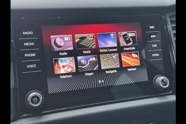 Škoda Kodiaq 1.5 TSI Sportline Automaat | Trekhaak uitklapbaar | Voorstoelen verwarmd | Cruise control adaptief | Rijstrooksensor | Grootlich