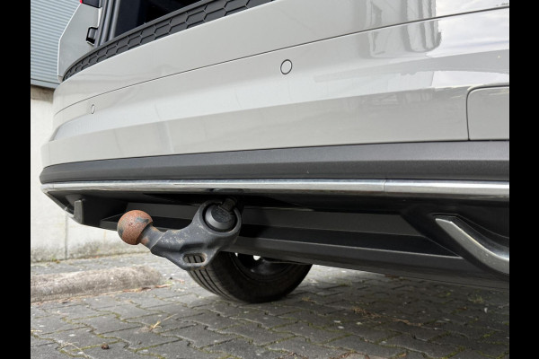 Škoda Kodiaq 1.5 TSI Sportline Automaat | Trekhaak uitklapbaar | Voorstoelen verwarmd | Cruise control adaptief | Rijstrooksensor | Grootlich